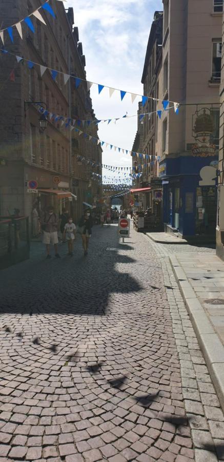 Apartamento Les Vieux Remparts Saint-Malo Exterior foto
